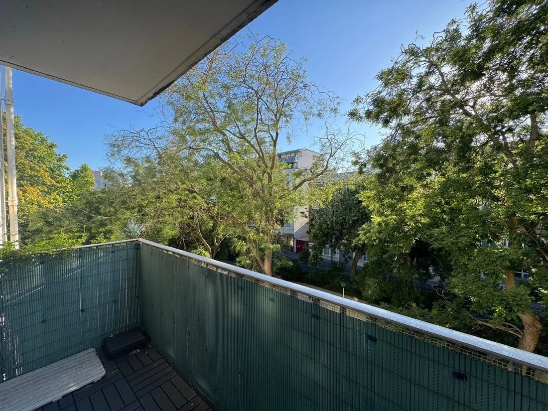 Apartment in La Chapelle-Marx Dormoy, Paris 18e Arrondissement, Paris 1 - 17235368
