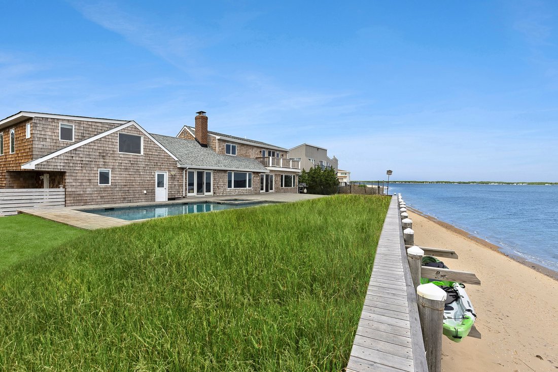 House in Hampton Bays, New York, United States 4 - 17236533