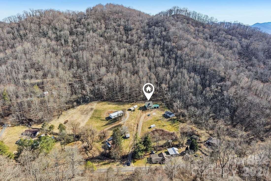 House in Canton, North Carolina, United States 3 - 17235652