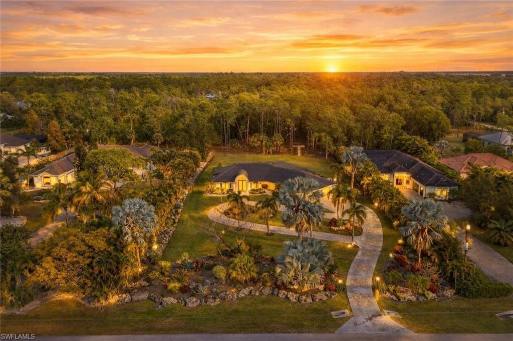 House in Naples, Florida, United States 4 - 17237811