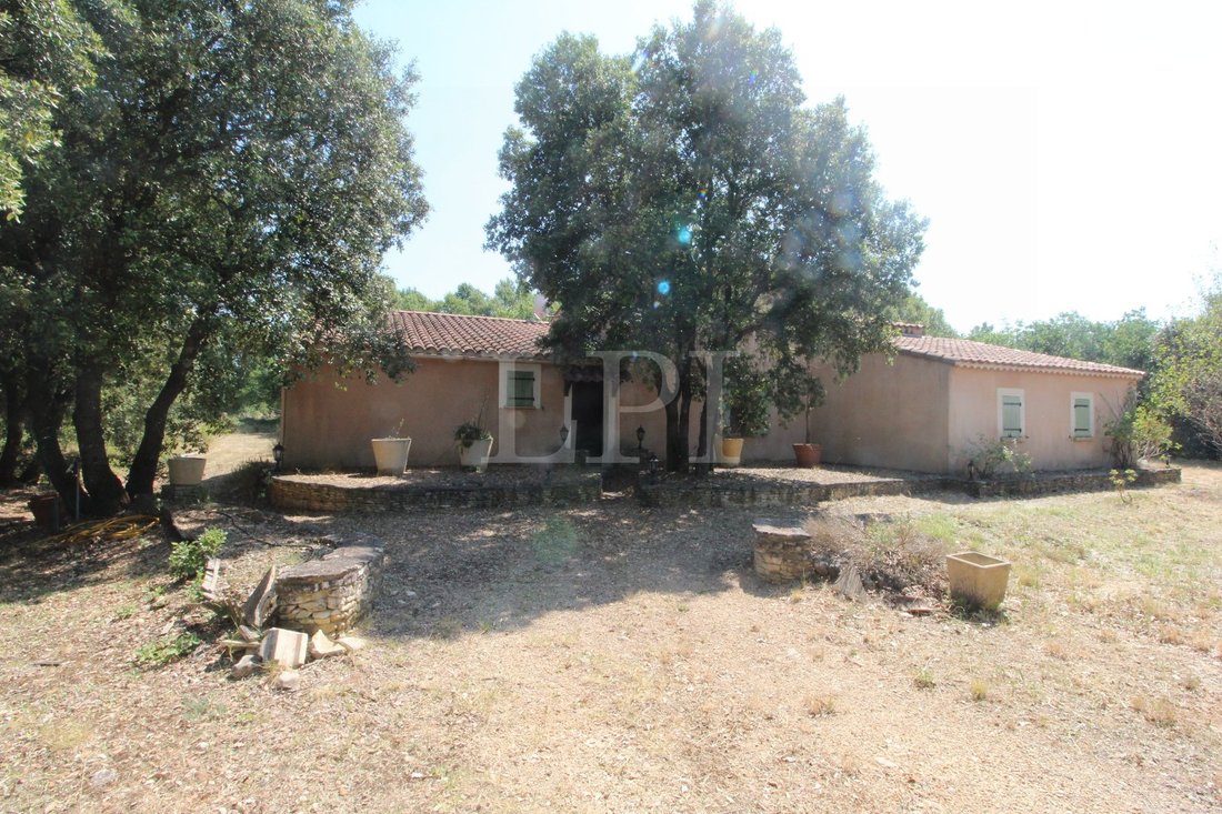 House in Saint-Saturnin-lès-Apt, Provence-Alpes-Côte d'Azur, France 2 - 17235235