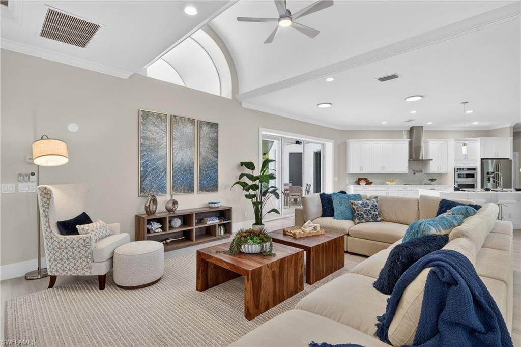 House in Naples, Florida, United States 5 - 17237811