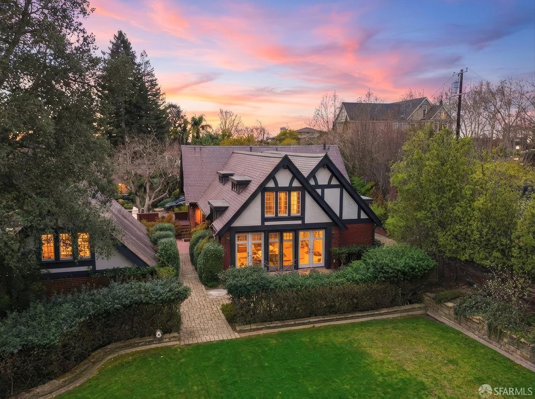 House in Oakland, California, United States 1 - 17238061