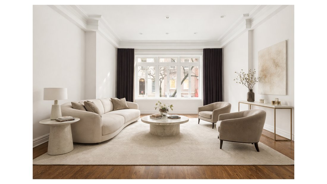 House in New York, New York, United States 4 - 17149805