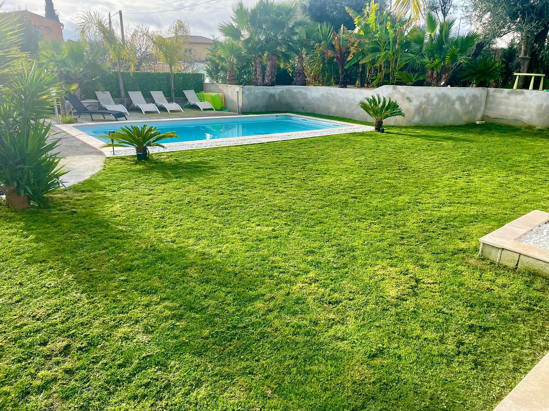 Villa in Plan de Noves, Vence, France 3 - 17237053