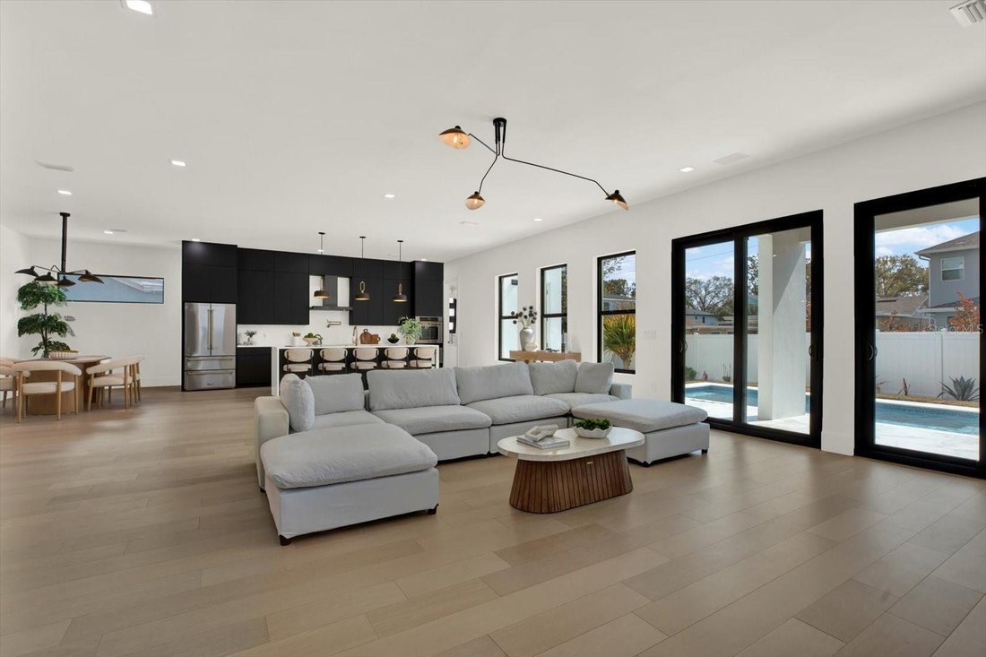 House in Tampa, Florida, United States 4 - 17186458