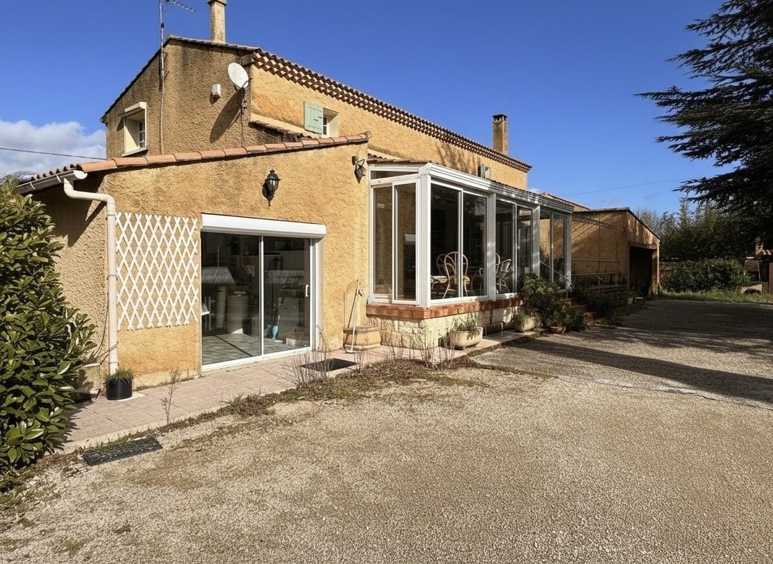House in Ouest, Rochefort-du-Gard, France 4 - 17237910