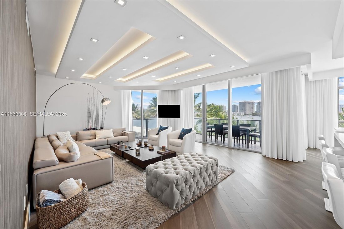 Condo in Golden Beach, Florida, United States 2 - 17238084