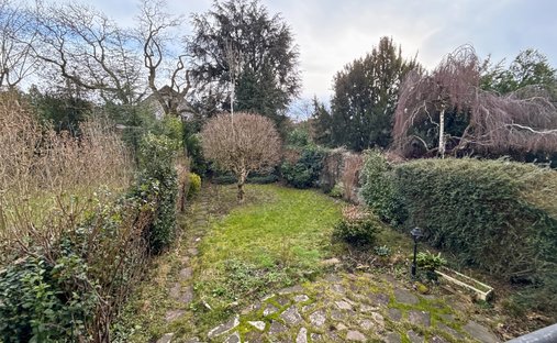 House in Bourg-La Feuillaume Nord, La Celle-Saint-Cloud, France 1