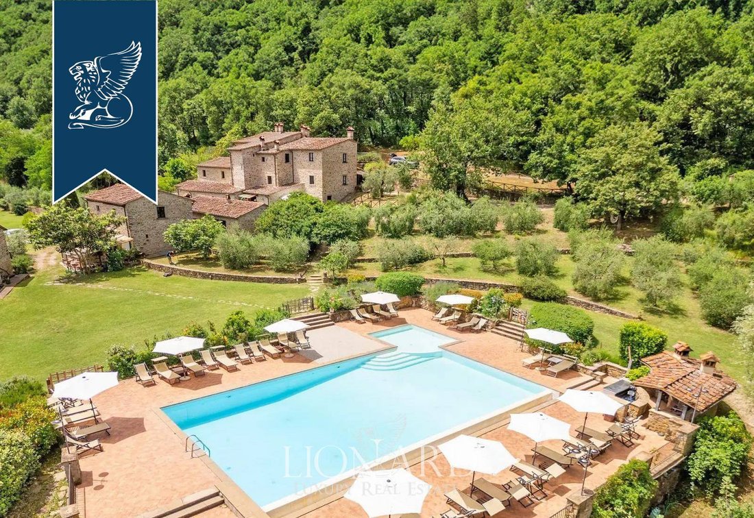 Villa in Capolona, Tuscany, Italy 3 - 17237397