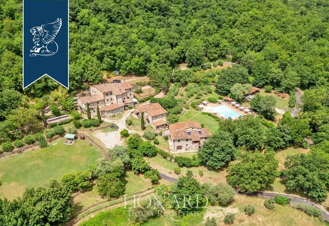 Villa in Capolona, Tuscany, Italy 2 - 17237397