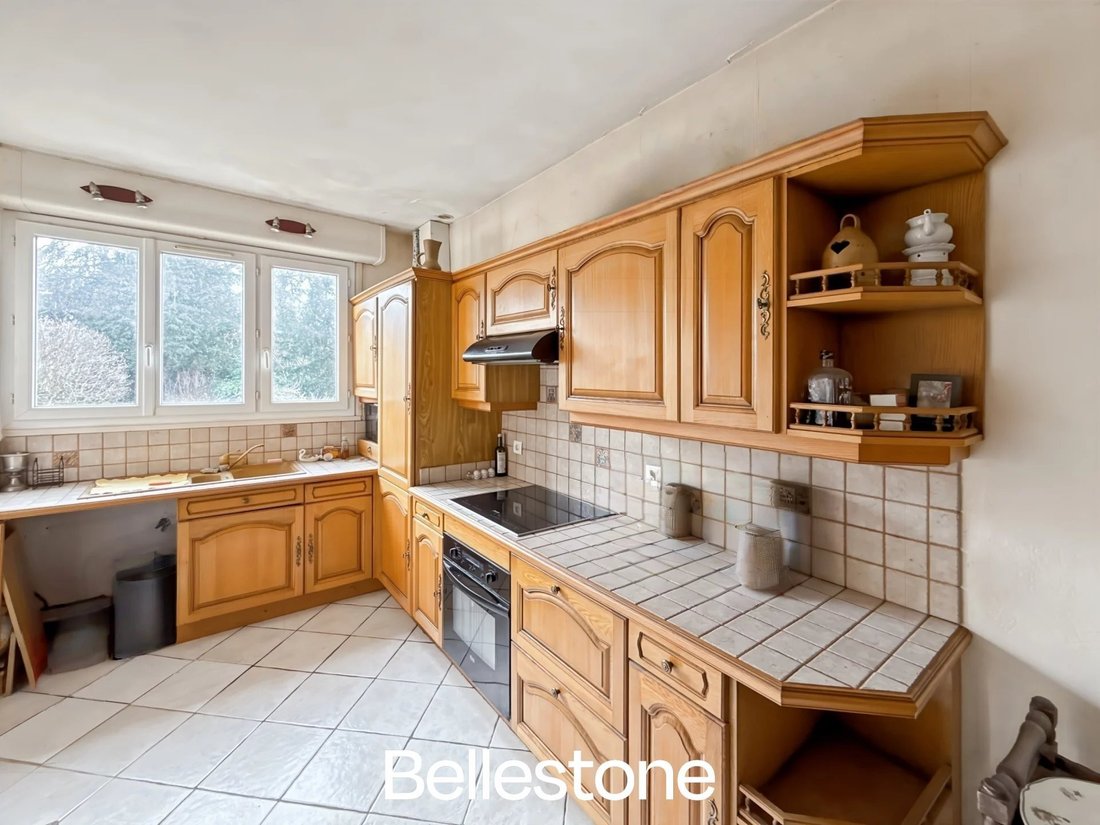 House in Bourg-La Feuillaume Nord, La Celle-Saint-Cloud, France 5 - 17237390