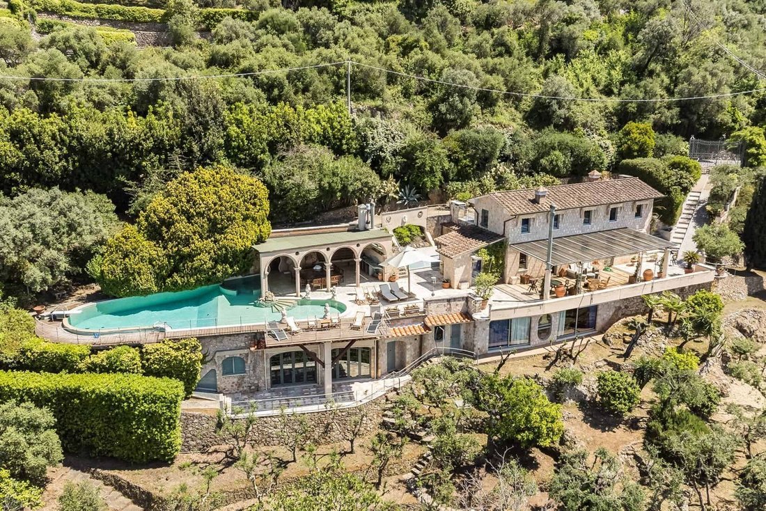 House in Pietrasanta, Tuscany, Italy 2 - 17237159