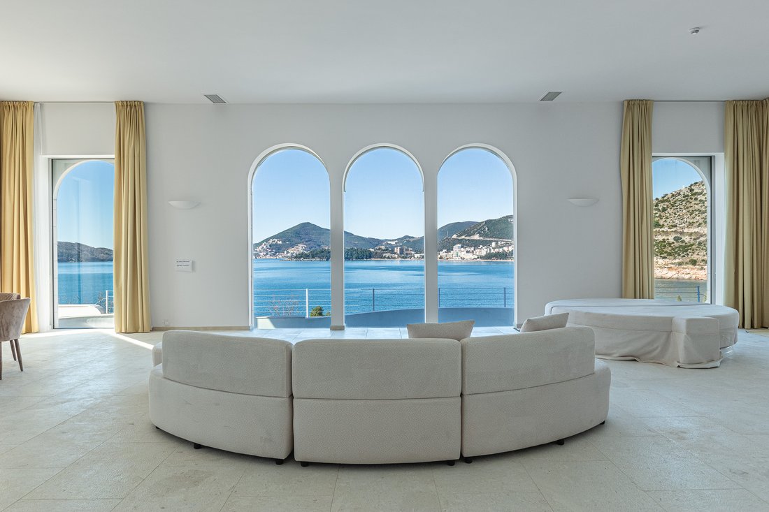 Villa in Pržno, Budva Municipality, Montenegro 1 - 17238630