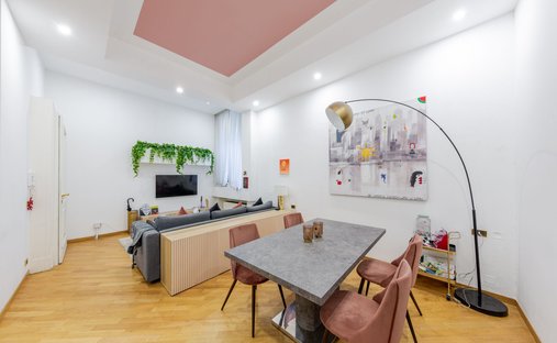 Apartamento en Área de Ariosto - Magenta, Milán, Italia 1