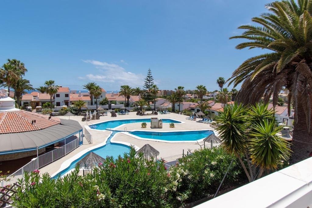 Bungalow in San Miguel de Abona, Canary Islands, Spain 4 - 17239519