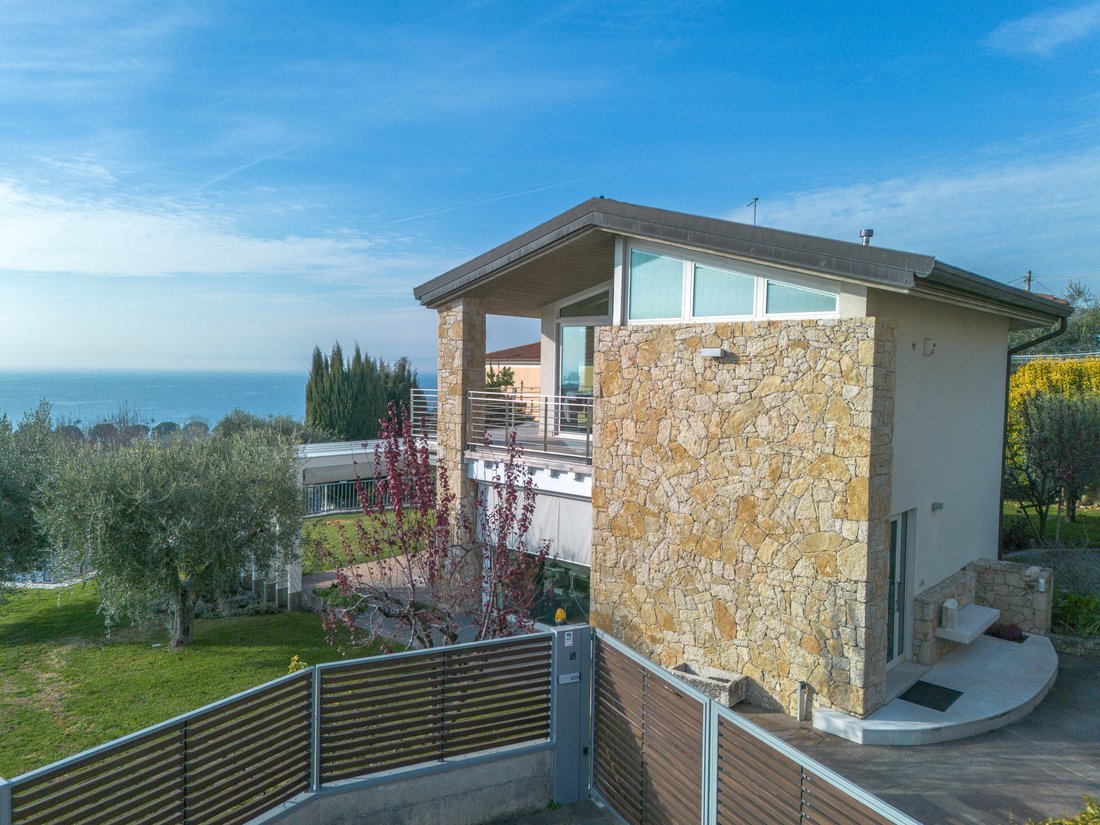 House in Bardolino, Veneto, Italy 4 - 16915382