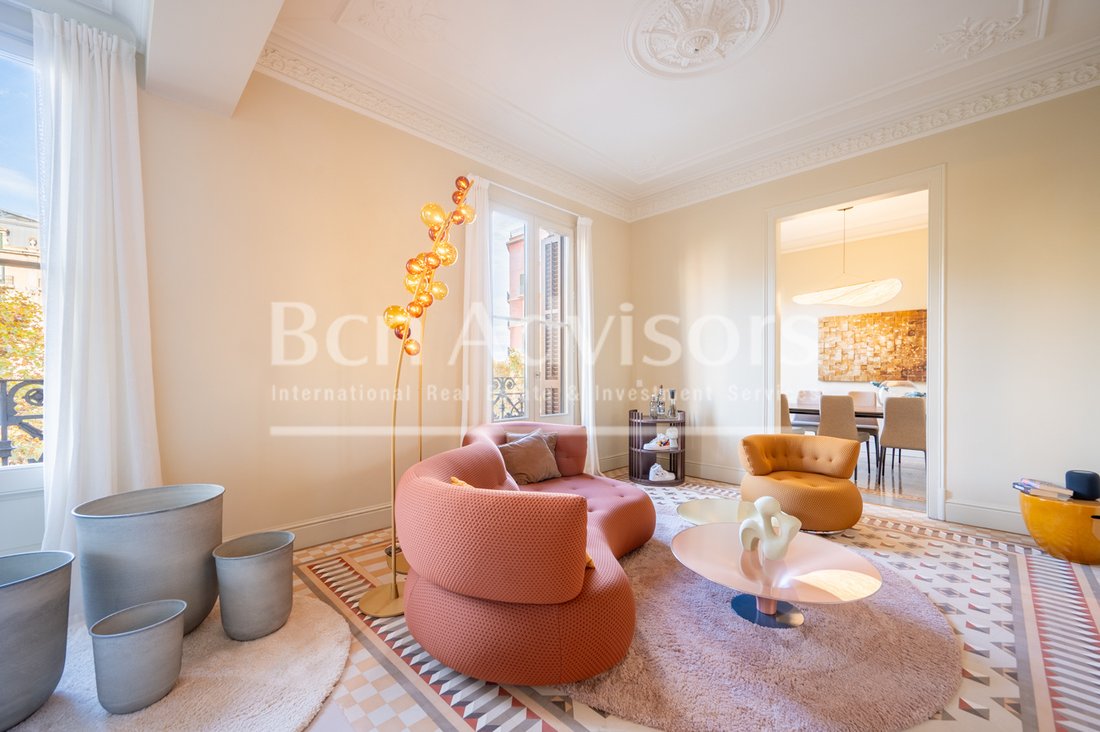 Apartment in Eixample, Barcelona, Spain 5 - 17053971