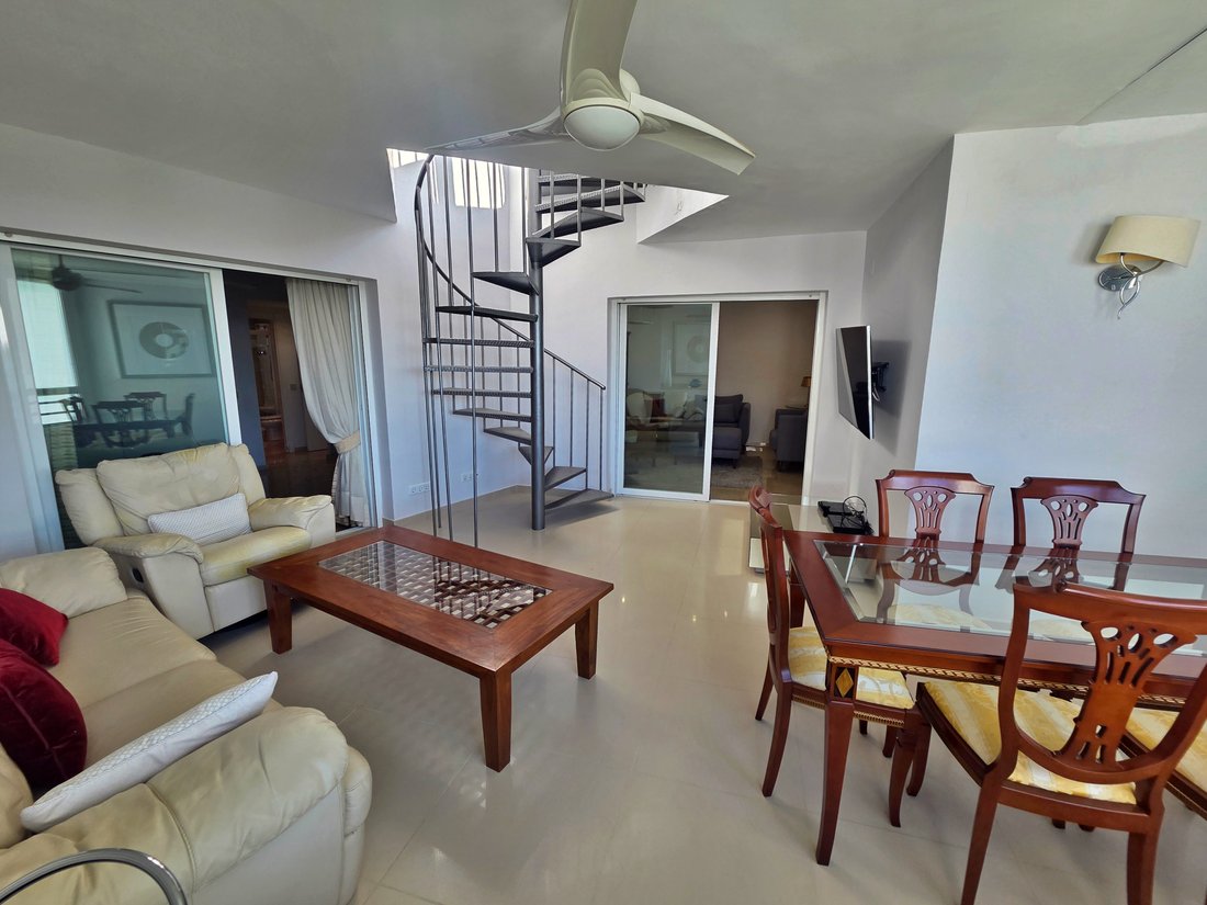 Penthouse in Puerto Banus, Marbella, Spain 4 - 17238996
