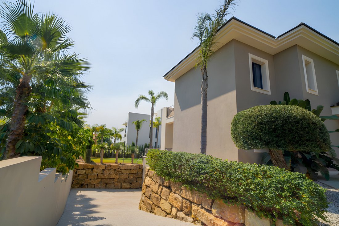 Villa in Benahavis, Andalusia, Spain 5 - 17238662