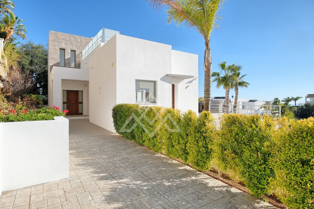 Villa in Benahavis, Andalusia, Spain 3 - 17237276