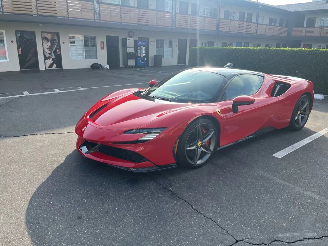 Coupe in Redwood City, CA, United States 2 - 16659071