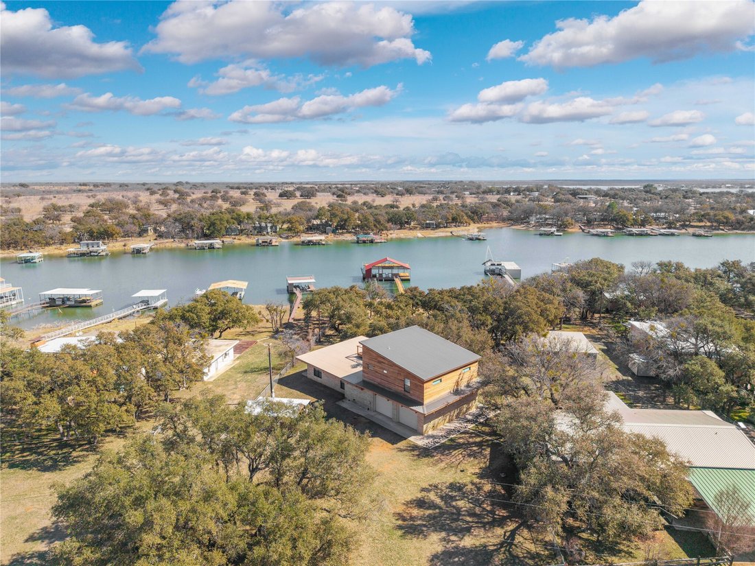 House in Brownwood, Texas, United States 1 - 17239351