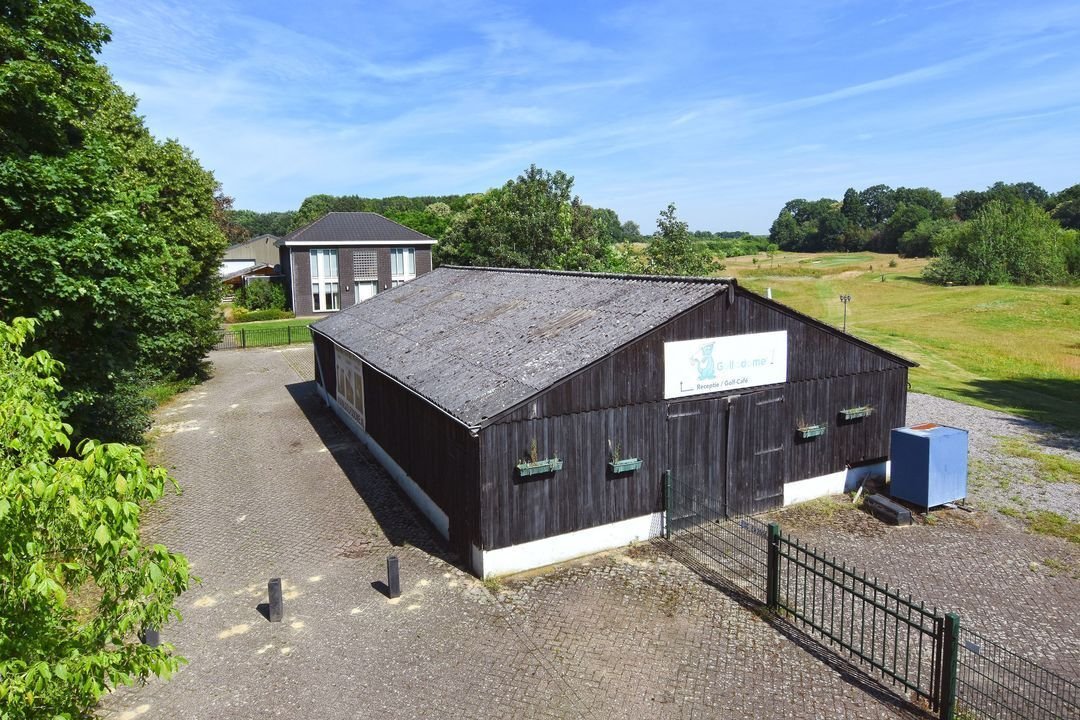 House in Beesel, Limburg, Netherlands 2 - 17239000