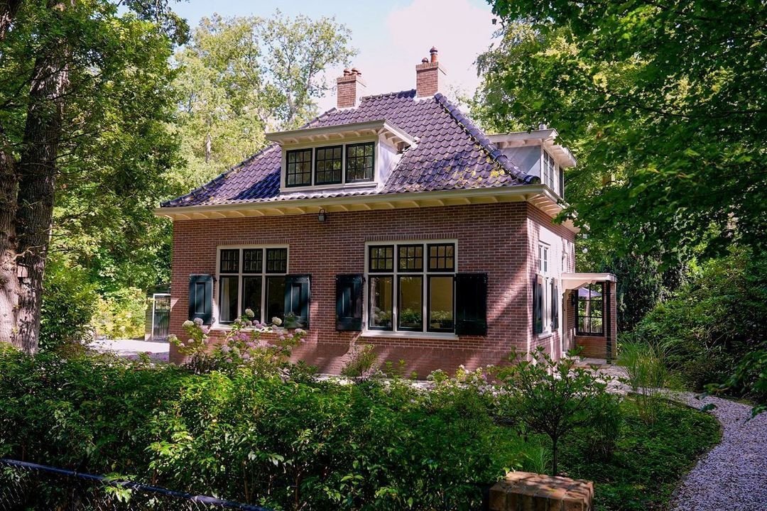 Villa in Aerdenhout, North Holland, Netherlands 1 - 17239099