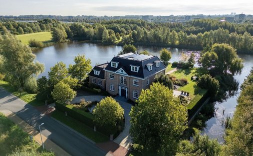 Stadthaus in Zwaanshoek, Nordholland, Niederlande 1