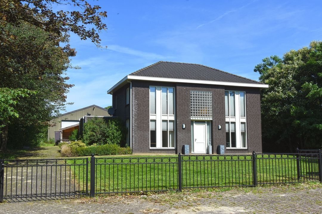 House in Beesel, Limburg, Netherlands 5 - 17239000