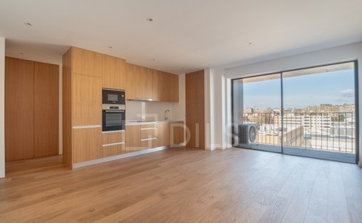 Apartment in Matosinhos e Leca da Palmeira, Porto District, Portugal 1