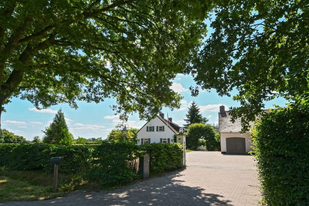 Townhouse in Haler, Limburg, Netherlands 2 - 17239155