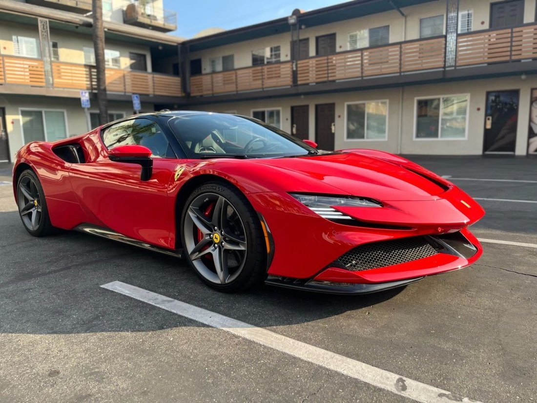 Coupe in Redwood City, CA, United States 1 - 16659071