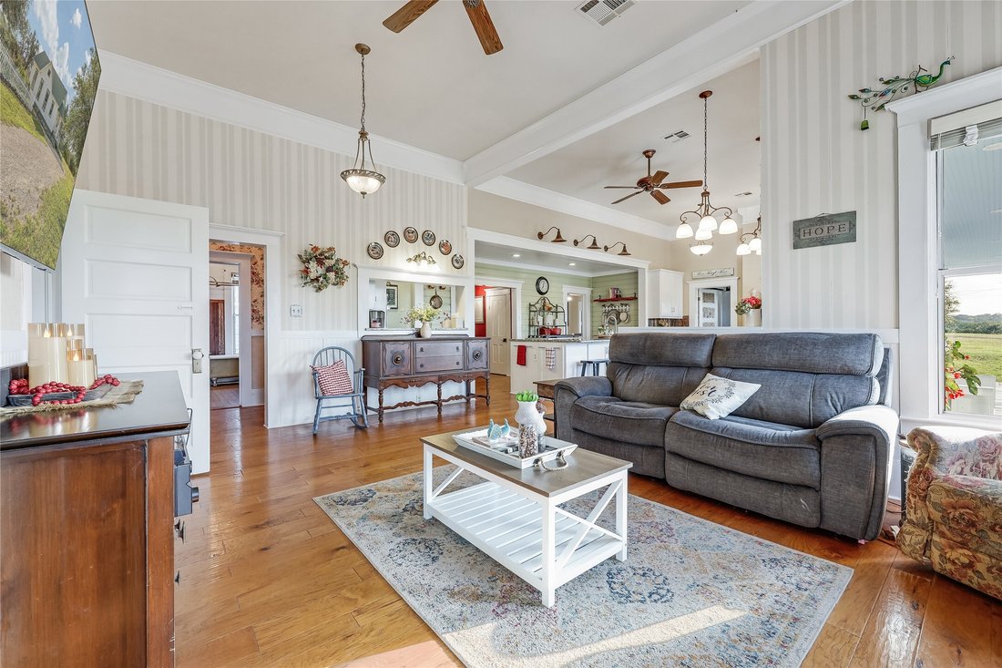 Farm Ranch in Salado, Texas, United States 5 - 17239318