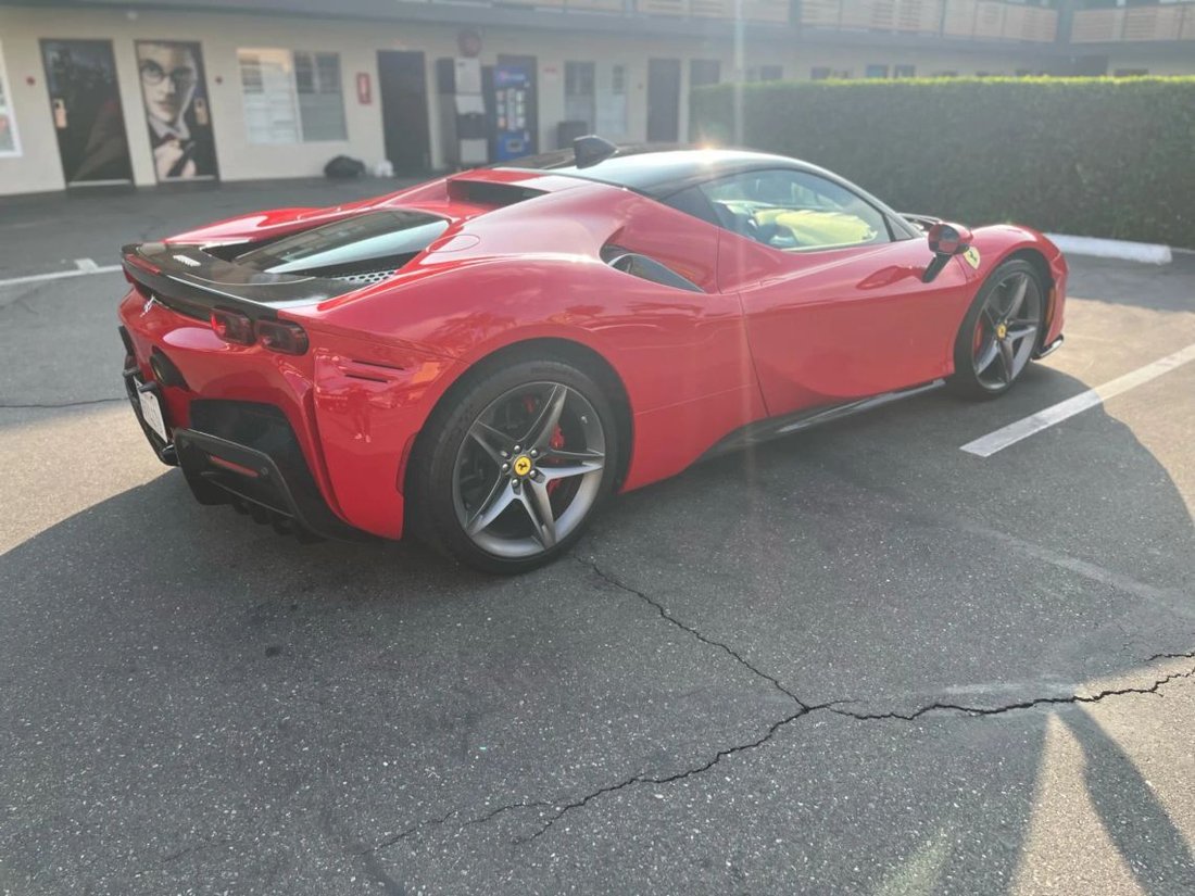 Coupe in Redwood City, CA, United States 4 - 16659071
