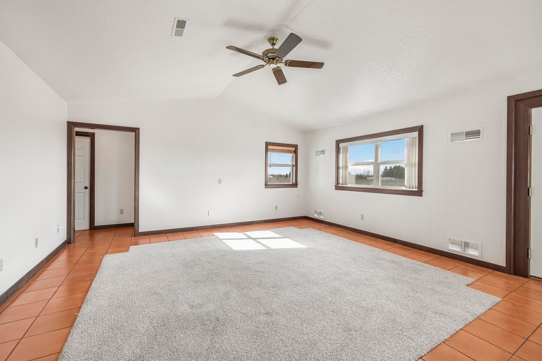 House in Blackfoot, Idaho, United States 5 - 17239294