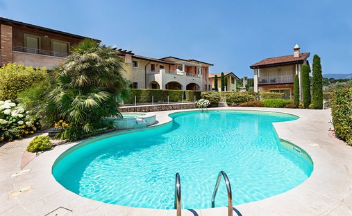 Villa in Manerba del Garda, Lombardy, Italy 1
