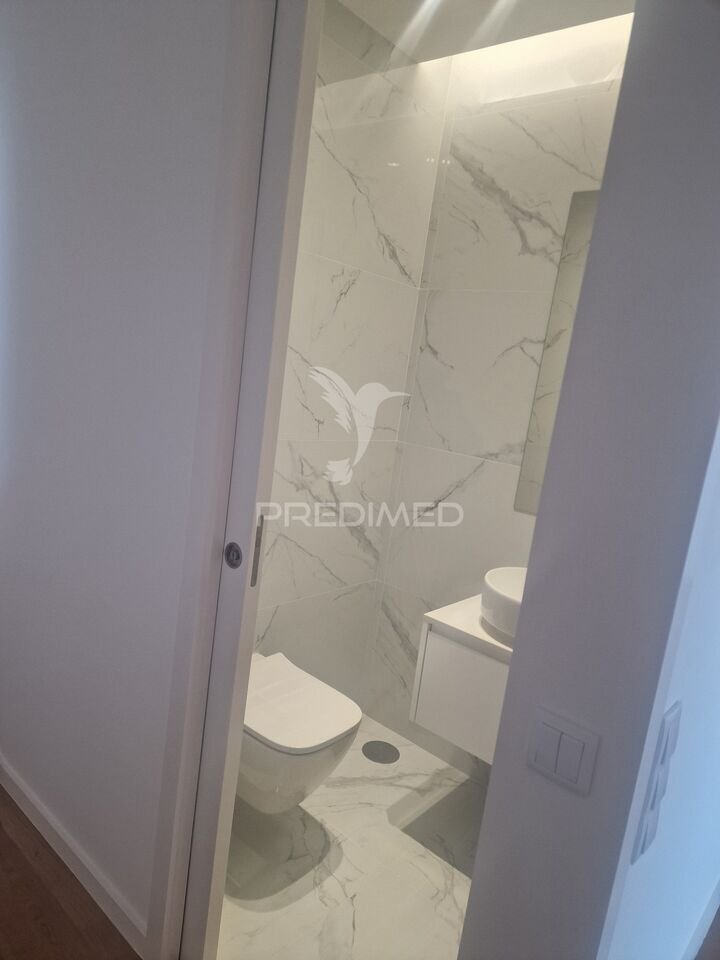 Apartment in Canidelo, Porto District, Portugal 3 - 17238946