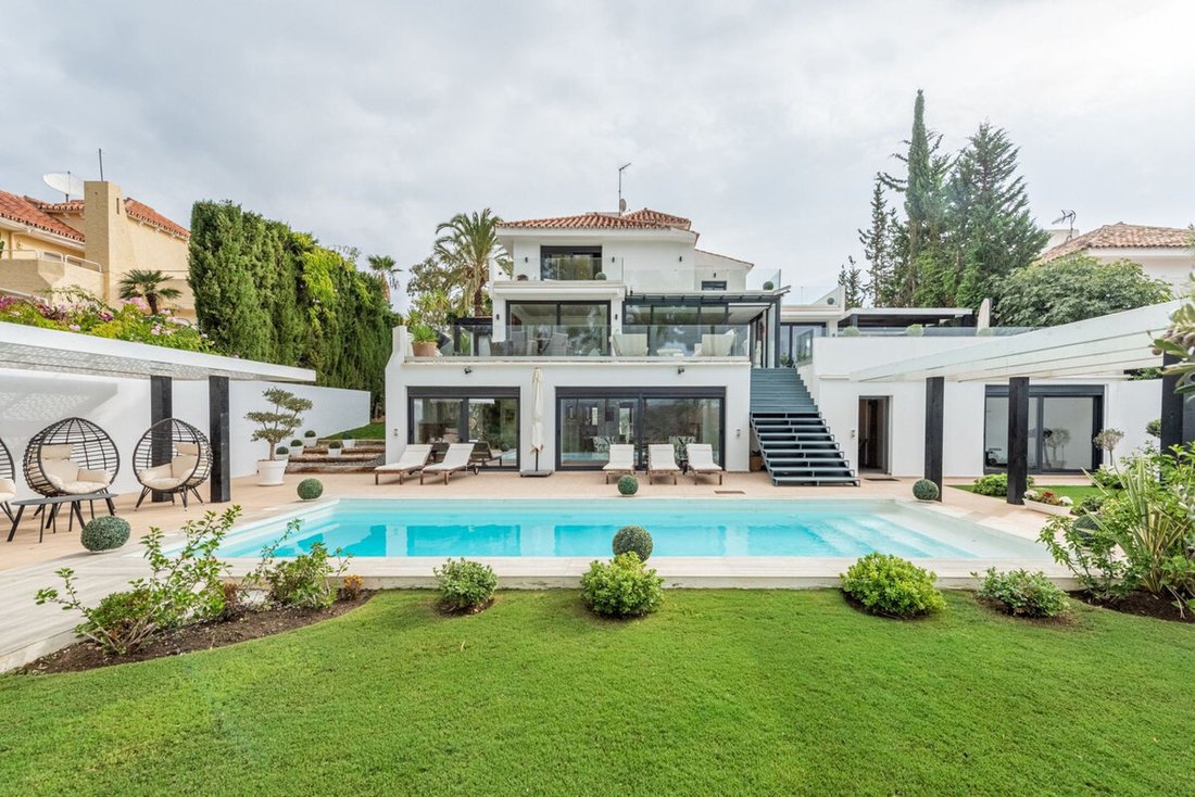 Villa in Nueva Andalucia, Marbella, Spain 1 - 17238722