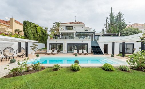 Villa in Nueva Andalucía, Marbella, Spanien 1
