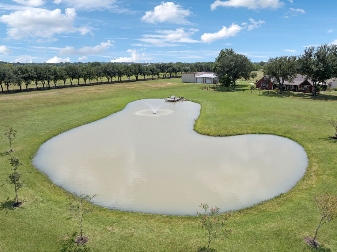 House in Waller, Texas, United States 5 - 16330267