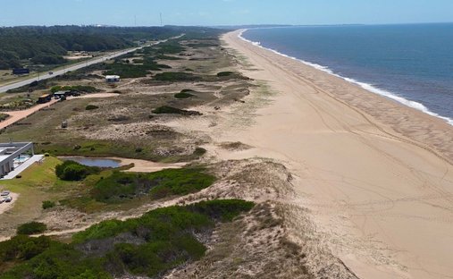 Land in Edén Rock, Departamento Maldonado, Uruguay 1