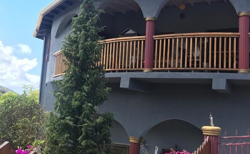 House in Rodney Bay, Gros Islet, Saint Lucia 1