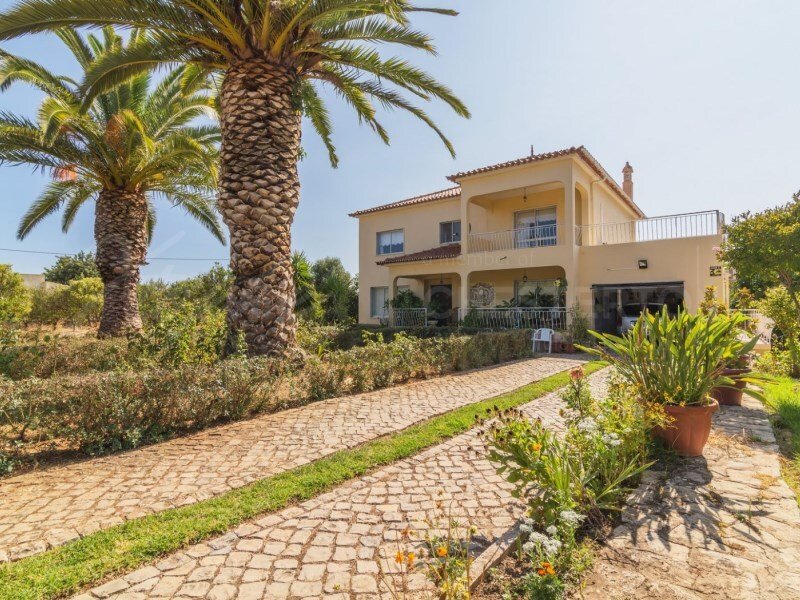 Villa in Santa Barbara de Nexe, Algarve, Portugal 2 - 17240419