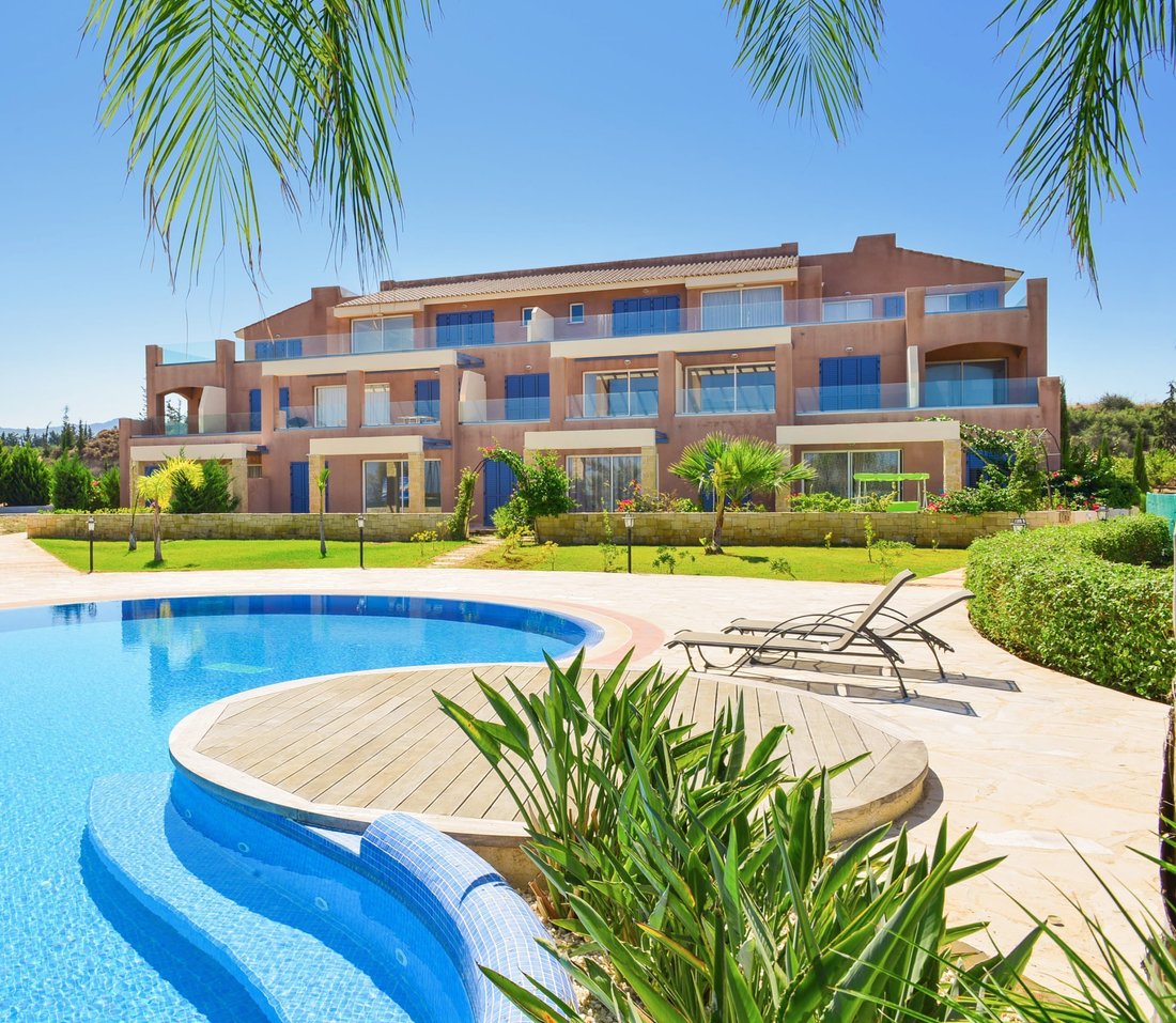 Bungalow in Poli Crysochous, Paphos, Cyprus 2 - 17239823