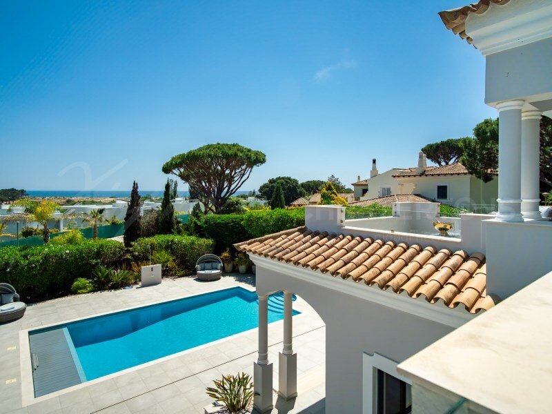 Villa in Vale do Lobo, Almancil, Portugal 1 - 17240740