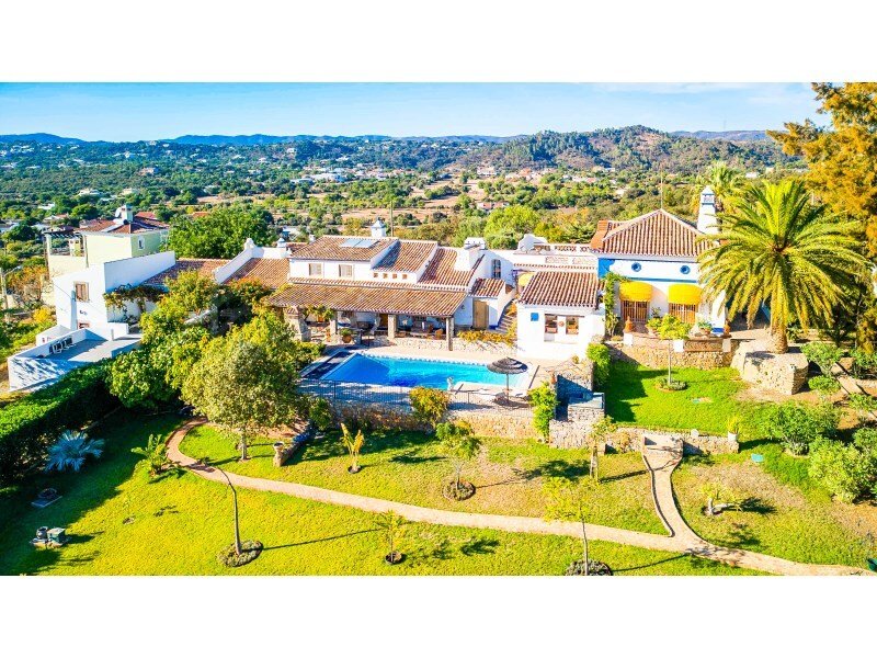 Villa in Sao Bras de Alportel, Algarve, Portugal 1 - 17239767