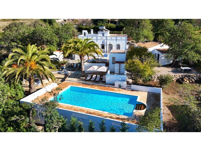 Villa in Loule (Sao Clemente), Algarve, Portugal 1 - 17240953