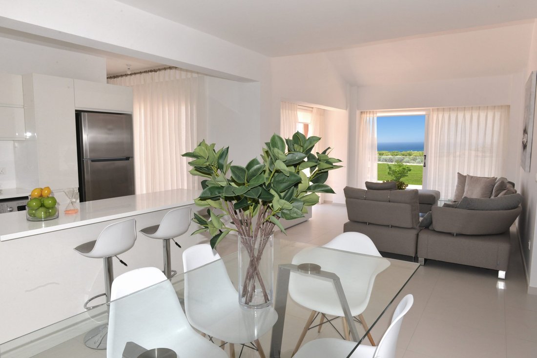 Bungalow in Poli Crysochous, Paphos, Cyprus 3 - 17239825